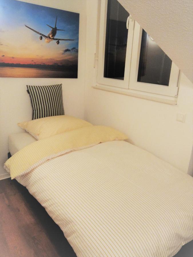 ליינפלדן-אכטרדינגן Sroom Stuttgart Flughafen Messe מראה חיצוני תמונה